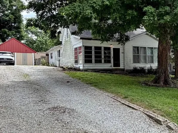 7120 Hanson Rd, Hanson, KY 42413