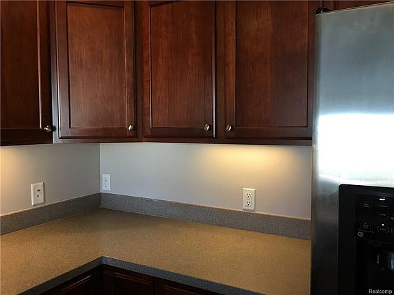2nd image of 27941 Hopkins Dr #1