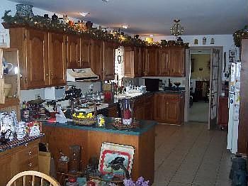 5th image of 19 Hickory Dr