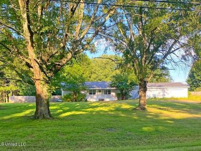 410 N Brooks St, Pelahatchie, MS, 39145