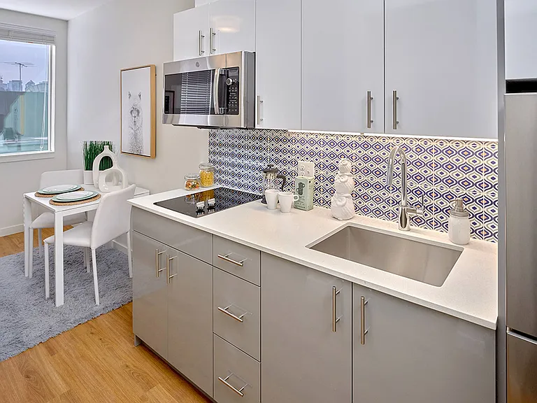 Enve on Eastlake Apartments — Photo 9