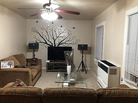 4th image of 3816 22nd Ave