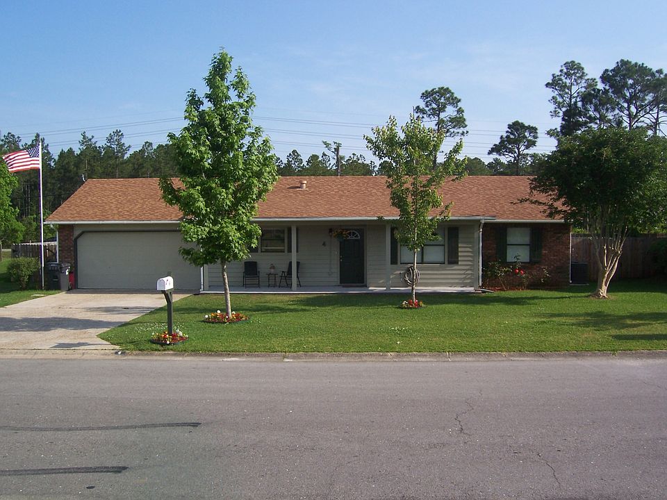 1st image of 4 Joanna Ln