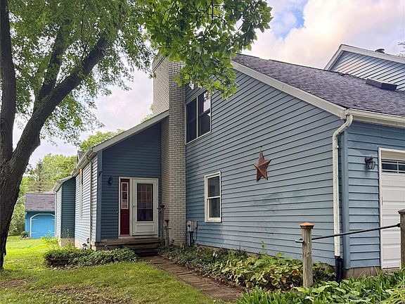 4th image of 8484 Wesley Dr