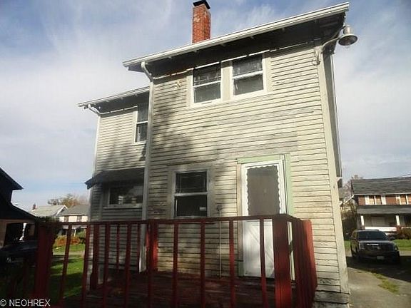 5th image of 621 W Delason Ave