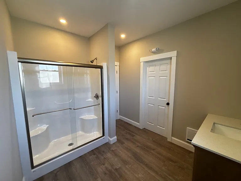 3 Enterprise Ct #B — Photo 12