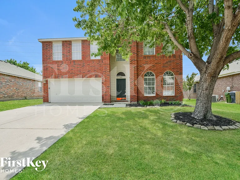 1325 River Ridge Rd — Photo 1