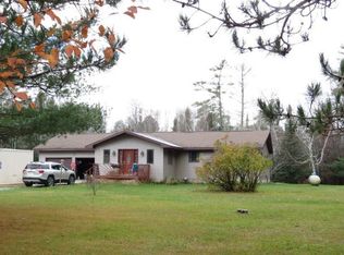 7231 Pike Rd, Embarrass, MN 55732