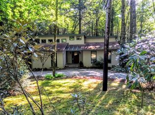 306 Wayfaring Rd, Cashiers, NC 28717