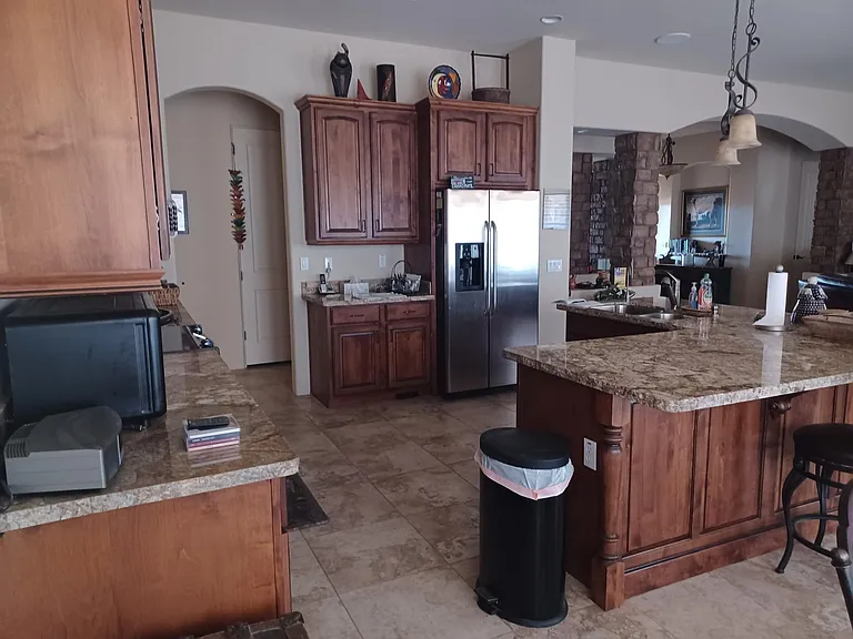 1217 E Hohokam Ln — Photo 8