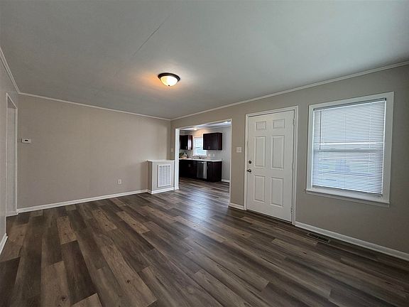 4th image of 1233 Durbin St