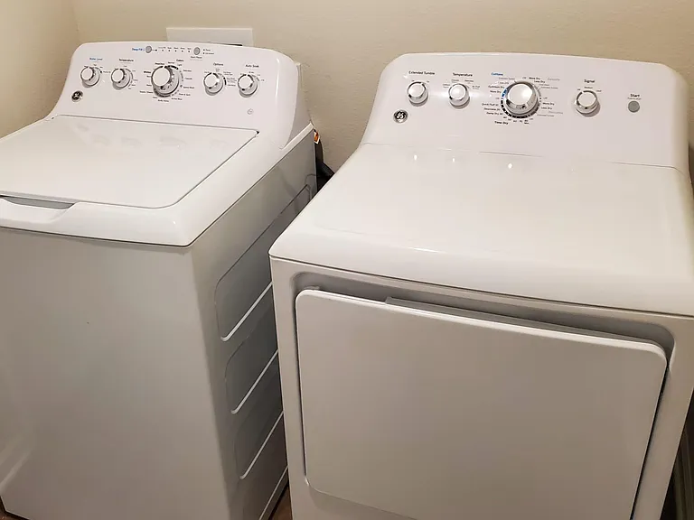 Walk in Laundry Closet Upstairs