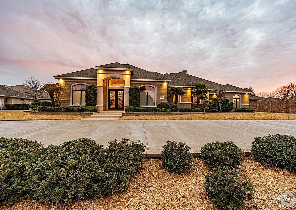 1st image of 4601 Island Dr
