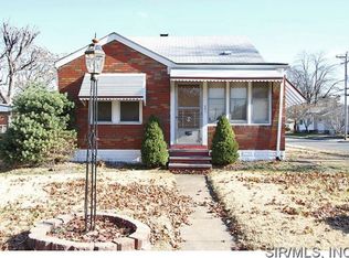 501 Tipton Ave, Wood River, IL 62095