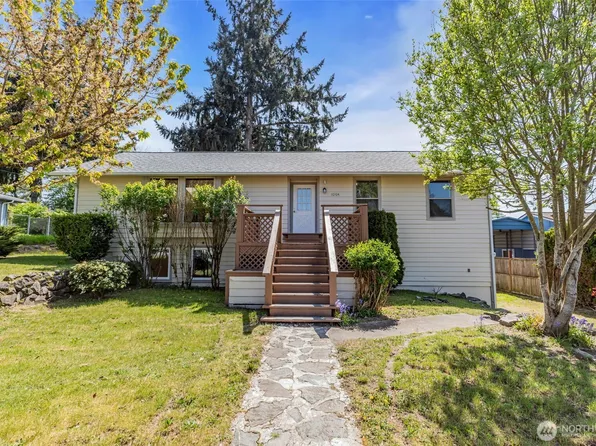 10104 98th Street SW, Lakewood, WA 98498