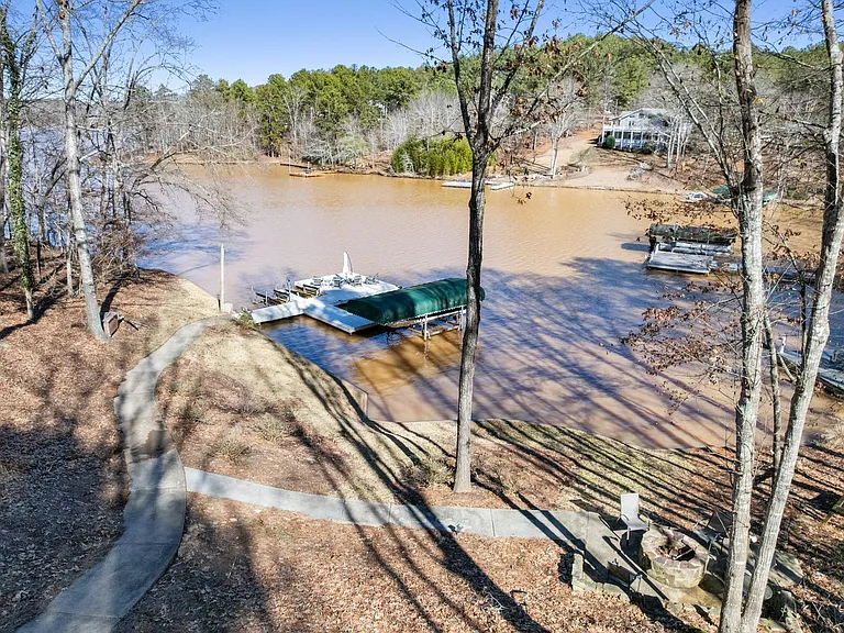 108 Horseshoe Cir — Photo 42