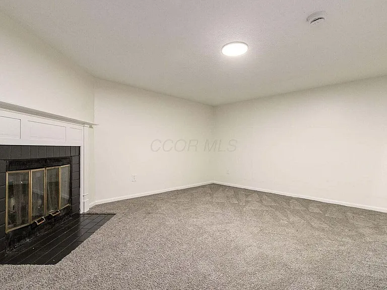 7406 Cimmaron Sta — Photo 24