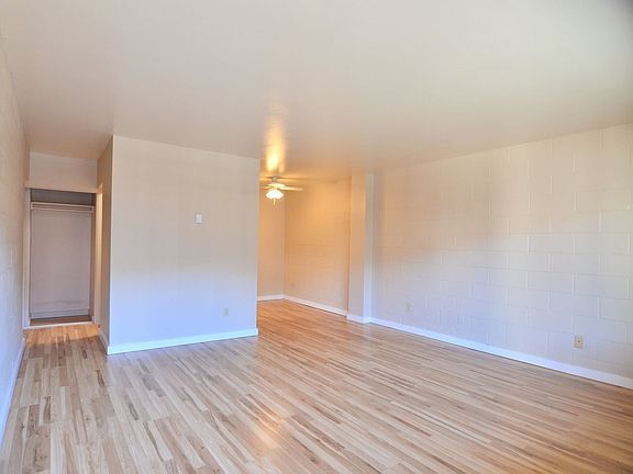 4th image of 2840 Eastlake Ave E APT 507