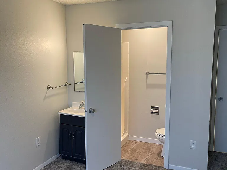 511 S Johnson St #10 — Photo 15