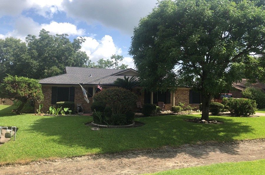 1st image of 3006 McKinney Dr