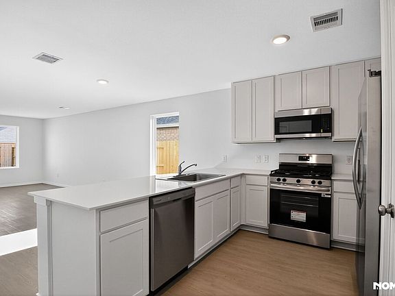 3rd image of 26719 Scarlet Willow Dr