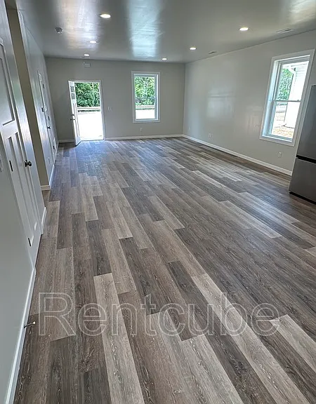 3850 Peru Rd — Photo 3