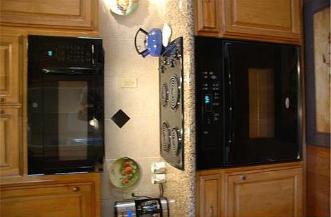 5th image of 14512 Eastern Ct