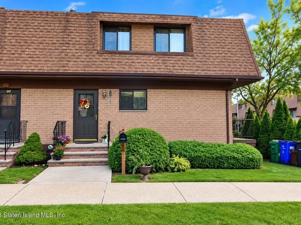 104 Windham Loop, Staten Island, NY 10314