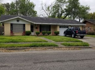 2607 Miori Ln, Victoria, TX 77901