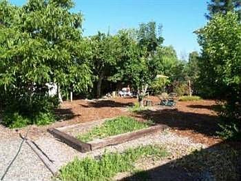 2nd image of 1214 Baird Rd