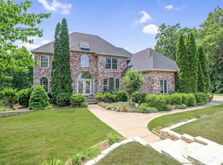 3901 W Talus Ct, Peoria, IL