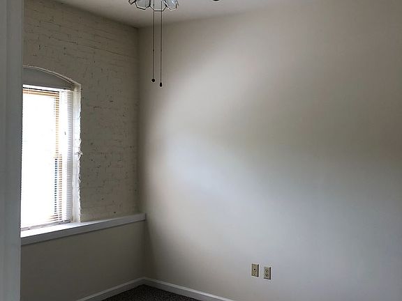 3rd image of 401 Highland Ave APT 204