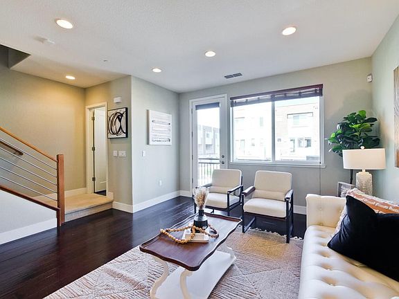 5th image of 722 Avenue One