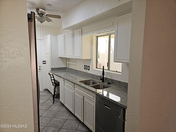 4th image of 315 N Calle Del Chancero