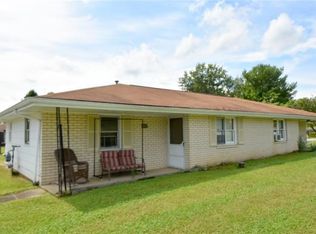 312 Mohawk School Rd #314, New Castle, PA 16102