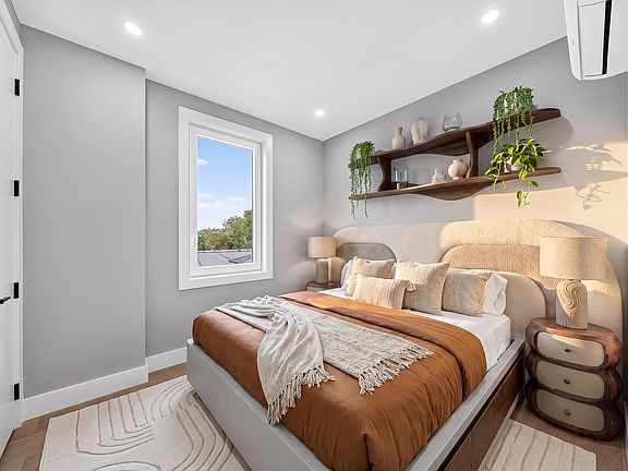 2nd image of 128 Livonia Ave #2F