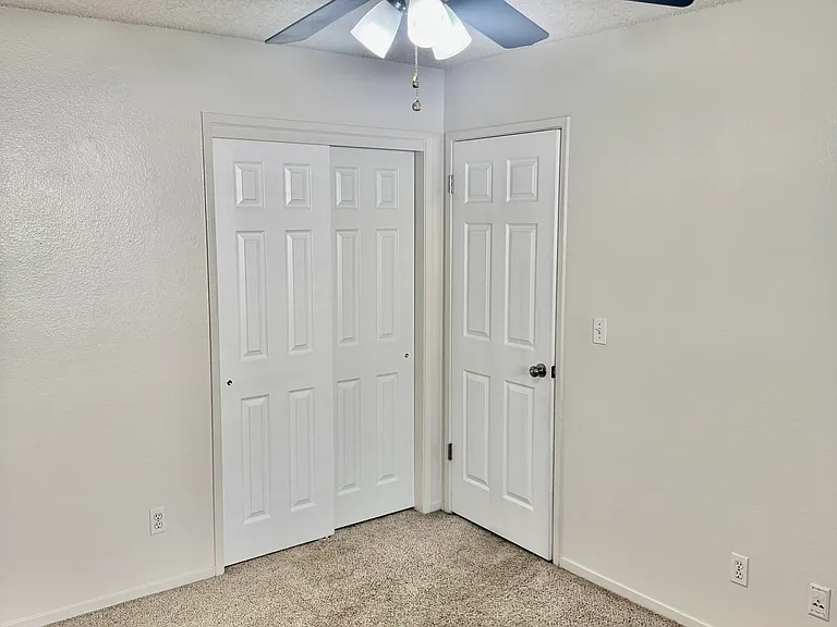 1607 Ashlan Ave — Photo 13