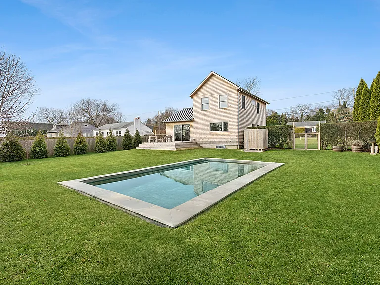 64 Miller Ln E — Photo 3