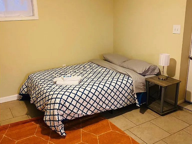 1879 Alabama Ave SE #2 — Photo 2