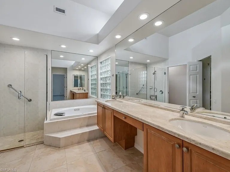 3868 Clipper Cove Dr — Photo 13