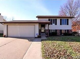 4053 Hounds Hill Dr, Florissant, MO