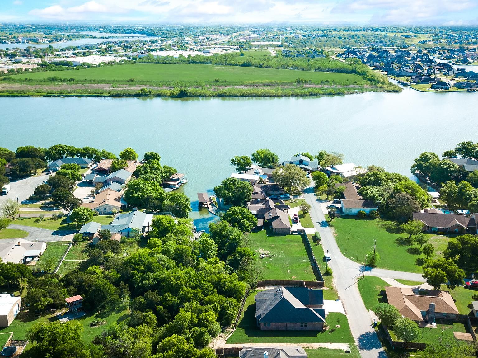 1818 N Harbor Ct, Granbury, TX 76048 Zillow