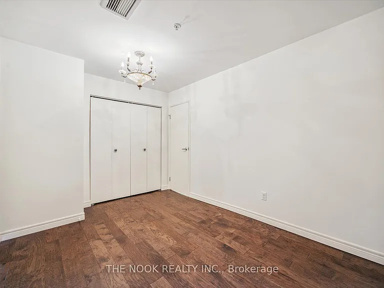 38 Walton St #308 — Photo 12