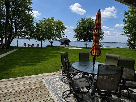 3rd image of 10799 E Houghton Lake Dr
