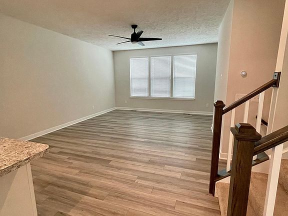 2nd image of 1477 Caymus Ct