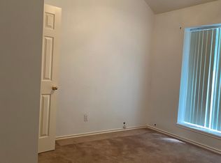 802 W Sample St, Stockdale, TX 78160
