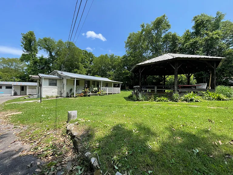 541 Neelys Bend Rd — Photo 15