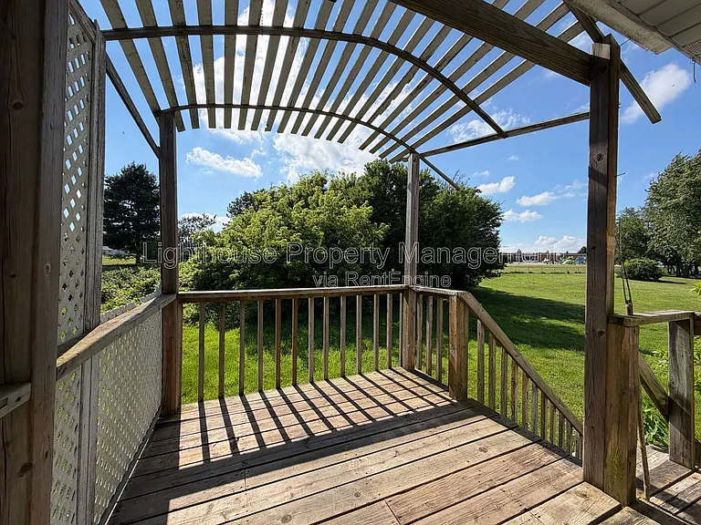 2665 Nolan Ave NW — Photo 2