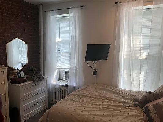 Rented by CNYC Apartments | media 66