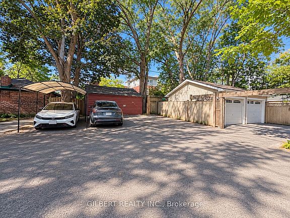 3rd image of 88 Cowan Ave